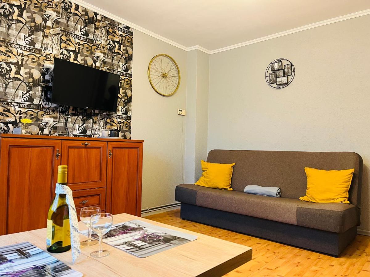 바우브자이치 Apartament Rowerlovy 아파트 외부 사진
